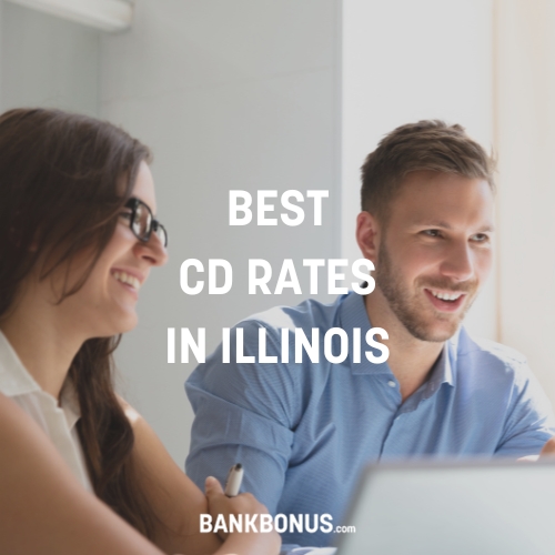 couple looking online for the best cd rates in illinois